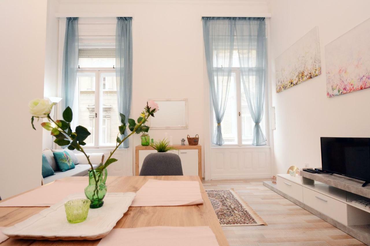 Lillybeth City Center Apartments Budapeşte Dış mekan fotoğraf