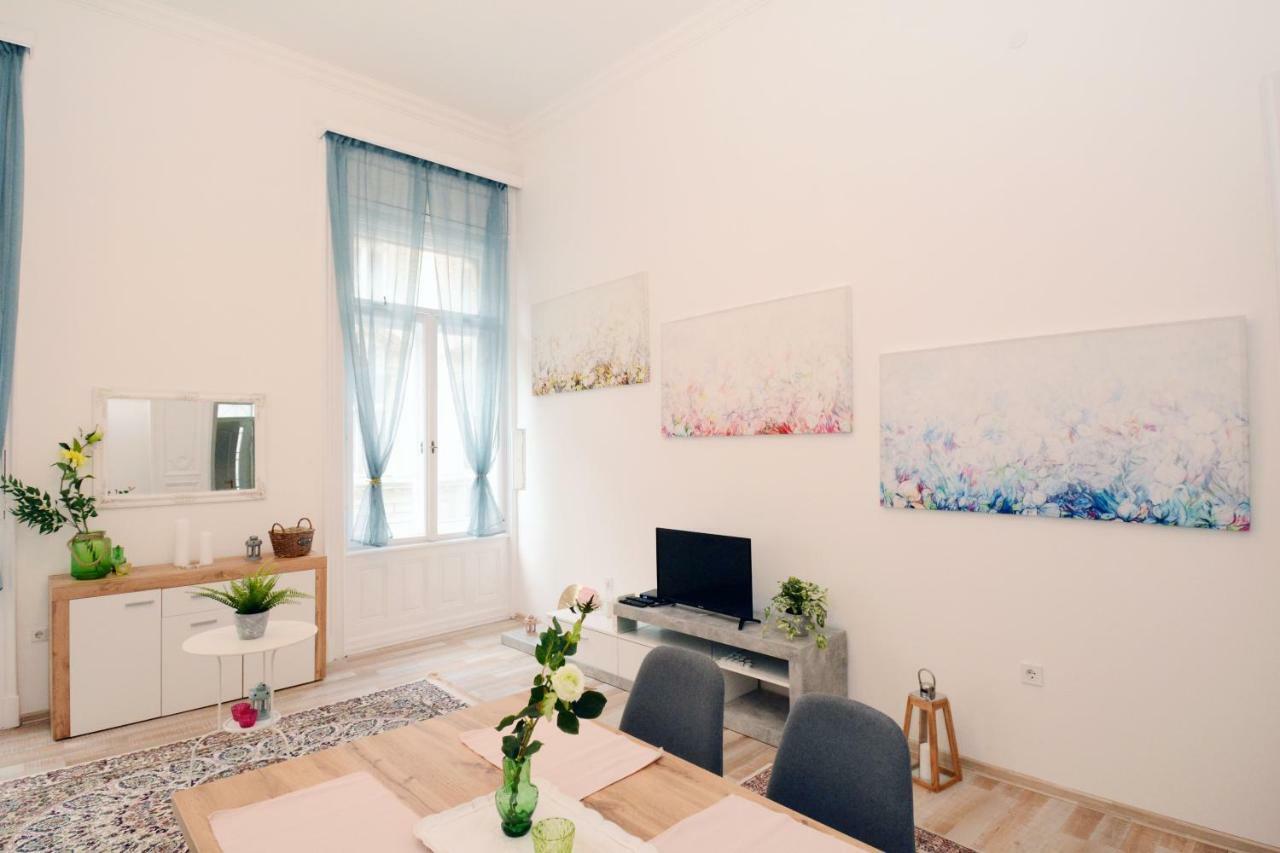 Lillybeth City Center Apartments Budapeşte Dış mekan fotoğraf