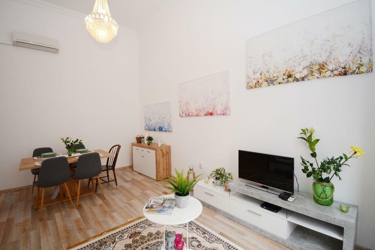 Lillybeth City Center Apartments Budapeşte Dış mekan fotoğraf